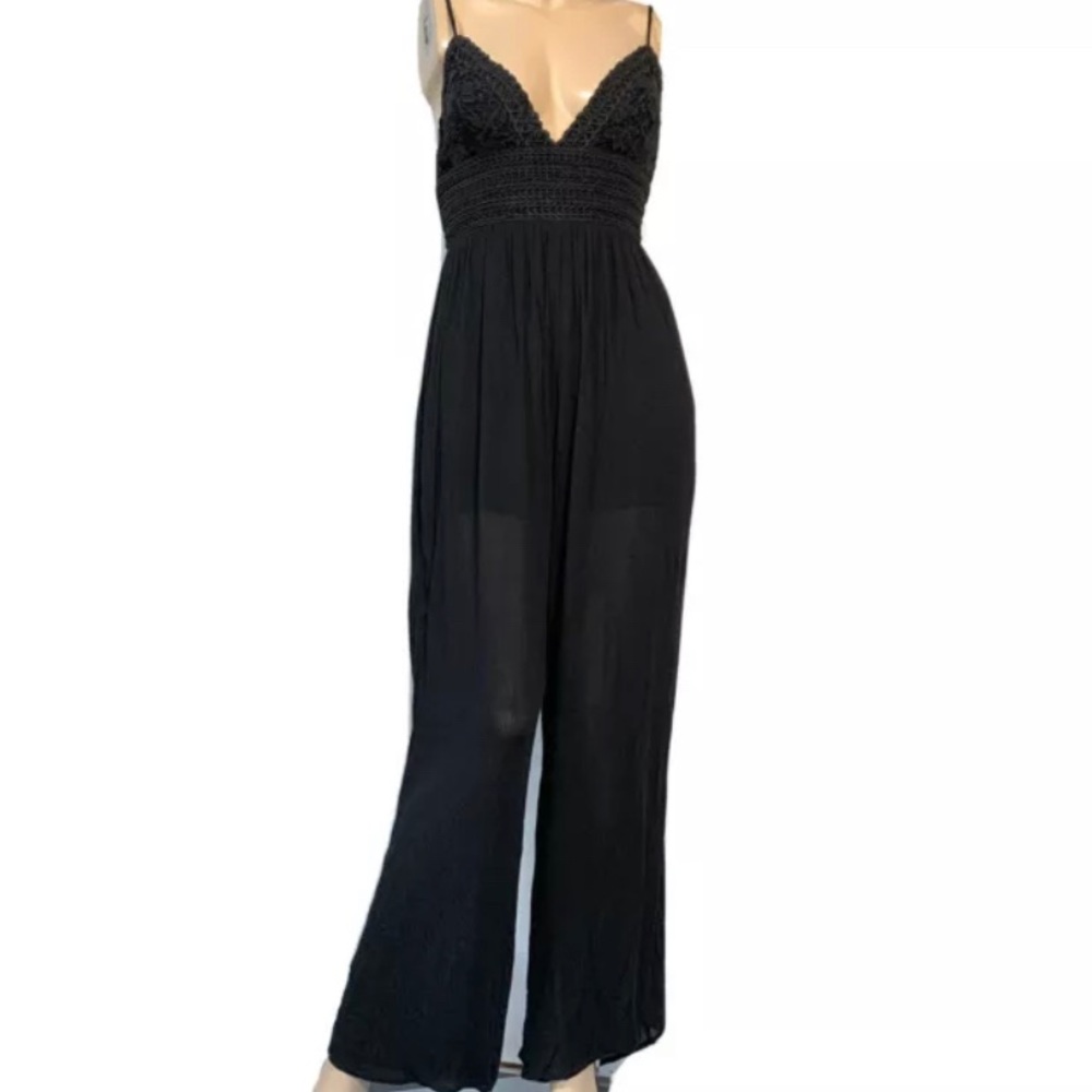 Ivy & Leo Black Jumpsuit Crochet Top Tie Back M